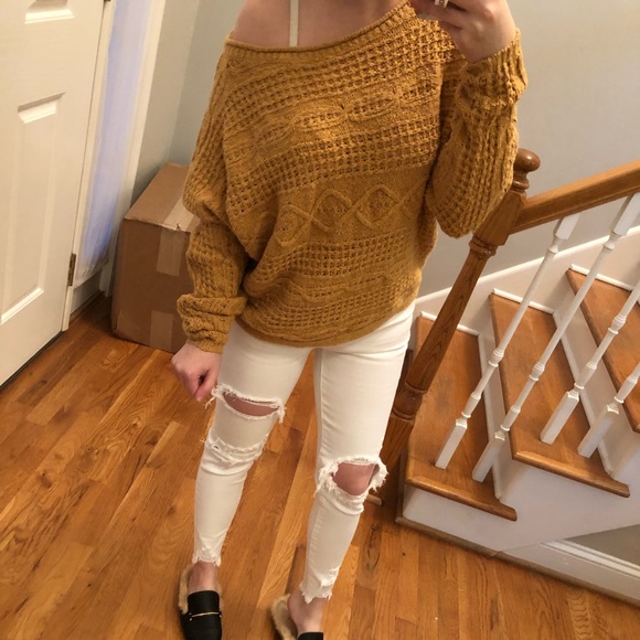 Sweater - Picture 2 of 2